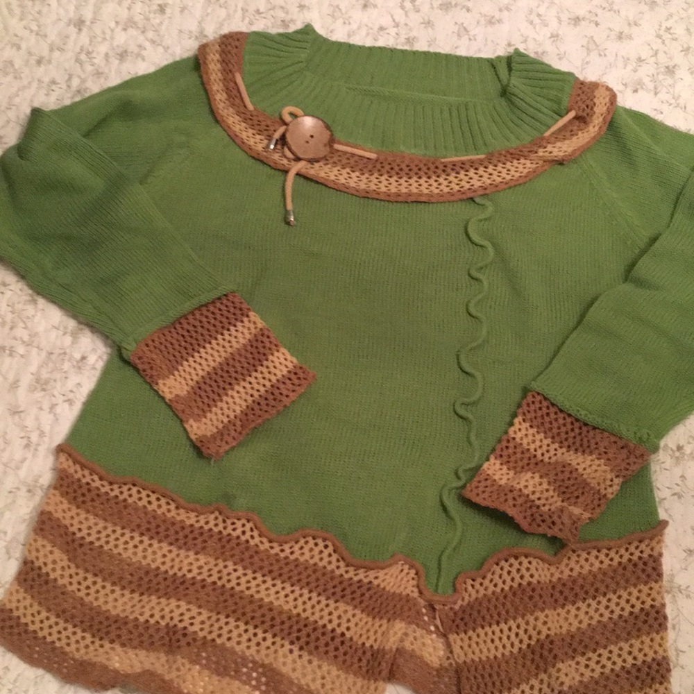 Gorgeous knitted top - Picture 1 of 4